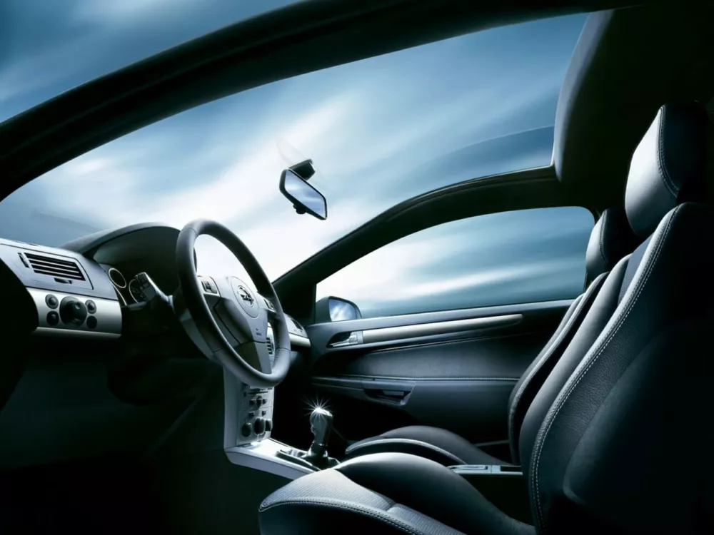 Автомобиль Opel Astra H Рестайлинг Хэтчбек (3 двери) GTC