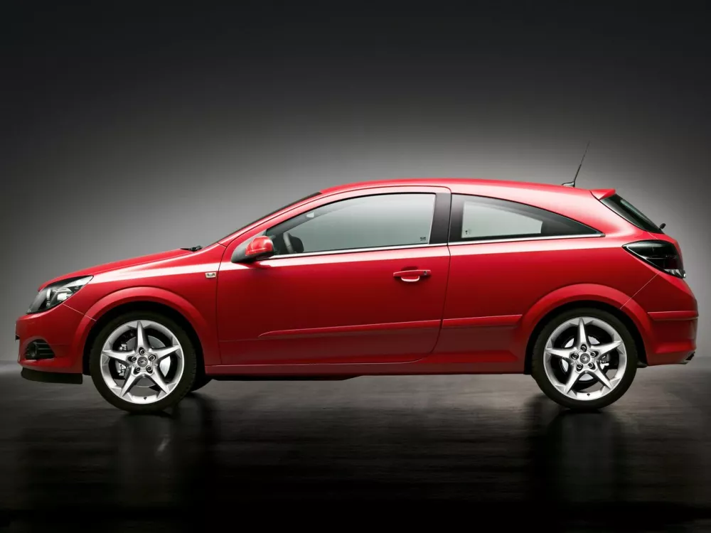 Автомобиль Opel Astra H Рестайлинг Хэтчбек (3 двери) GTC