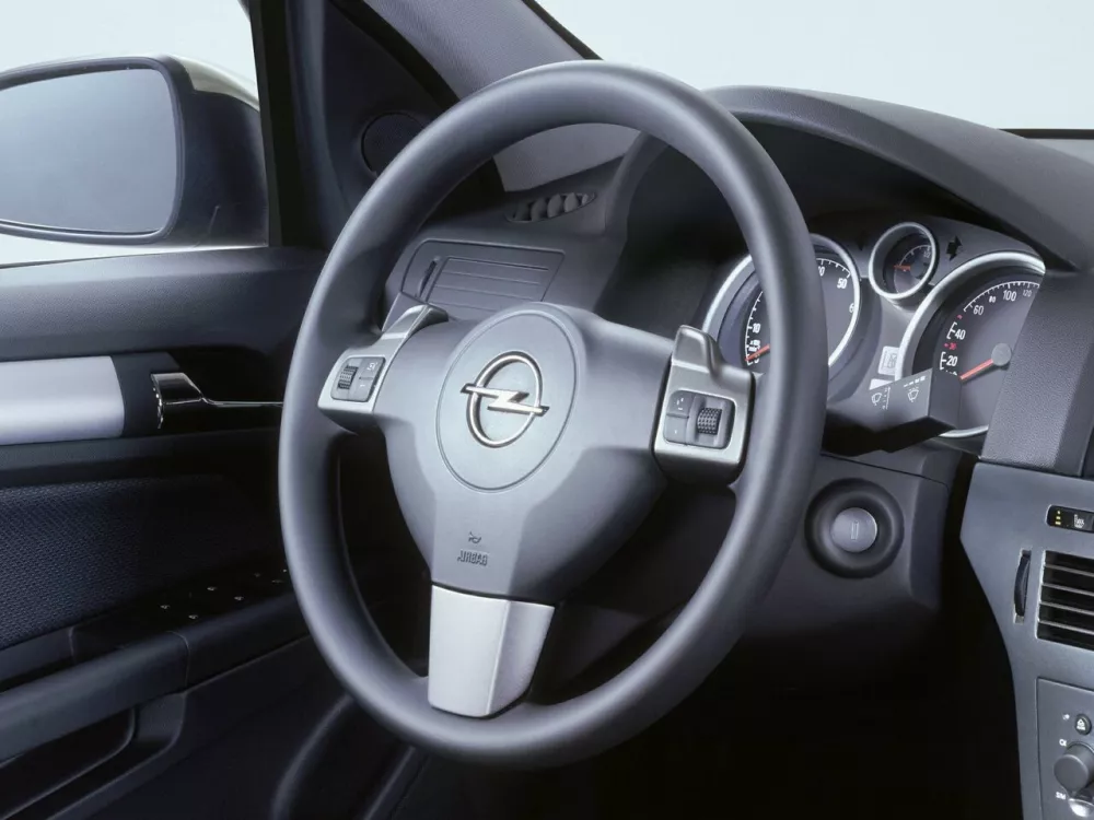 Автомобиль Opel Astra H Рестайлинг Универсал (5 дверей)