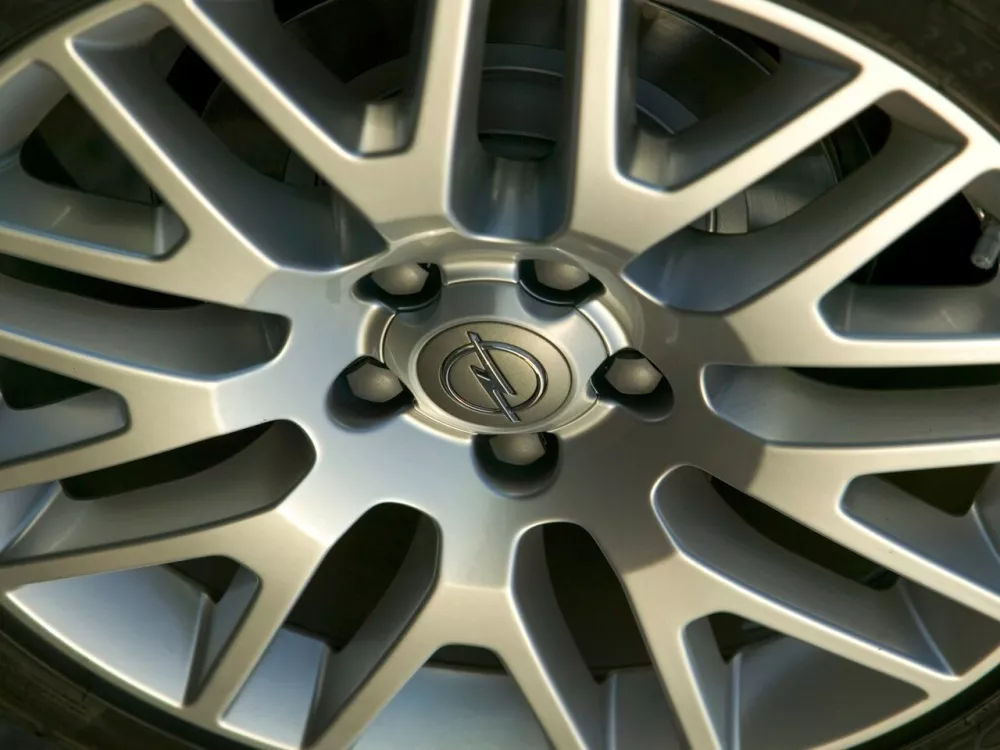 Автомобиль Opel Astra H Рестайлинг Кабриолет
