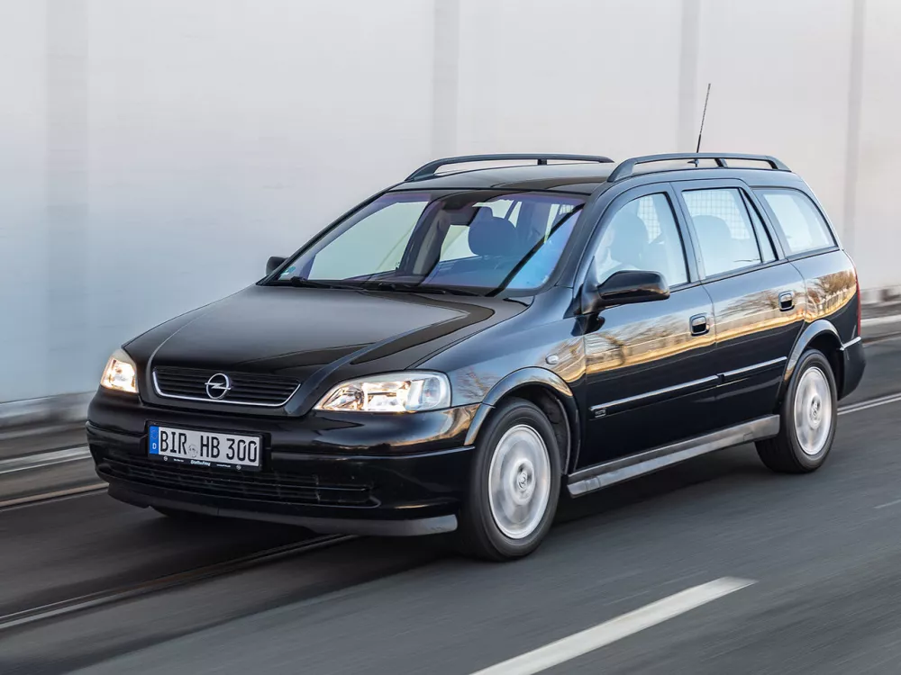 Автомобиль Opel Astra G Универсал (5 дверей)
