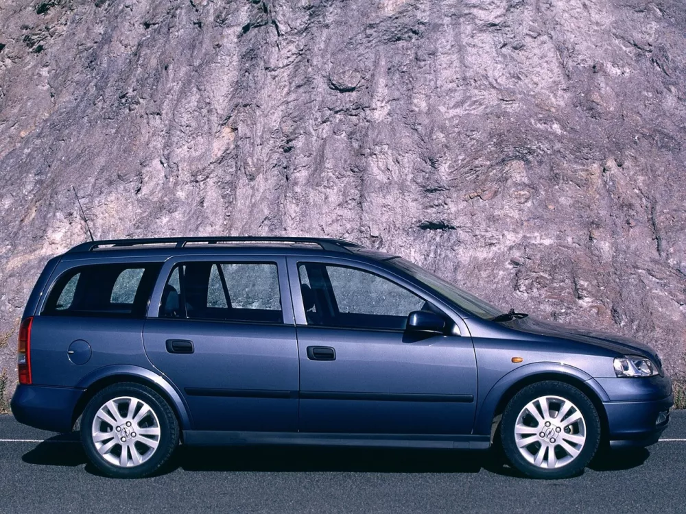 Автомобиль Opel Astra G Универсал (5 дверей)