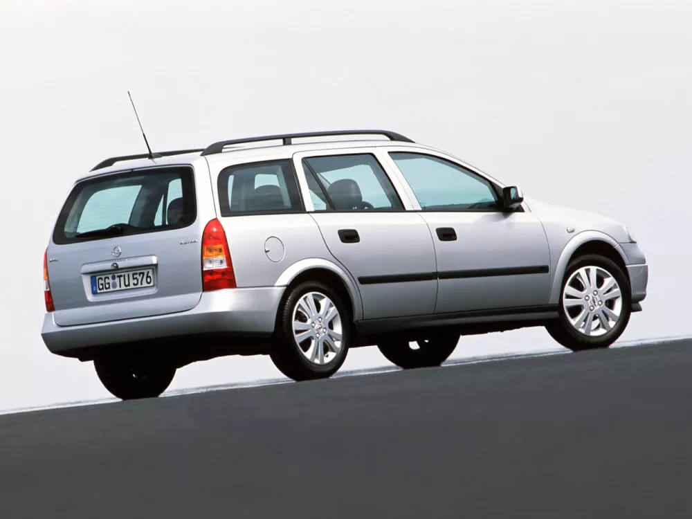 Автомобиль Opel Astra G Универсал (5 дверей)