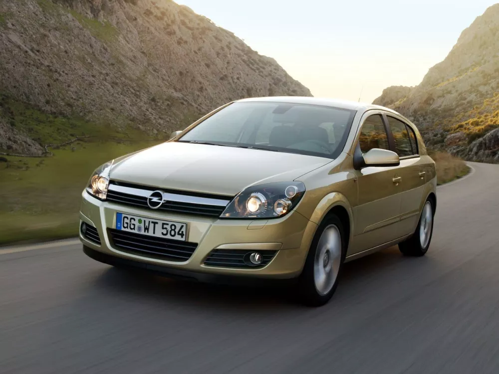 Автомобиль Opel Astra H Хэтчбек (5 дверей)