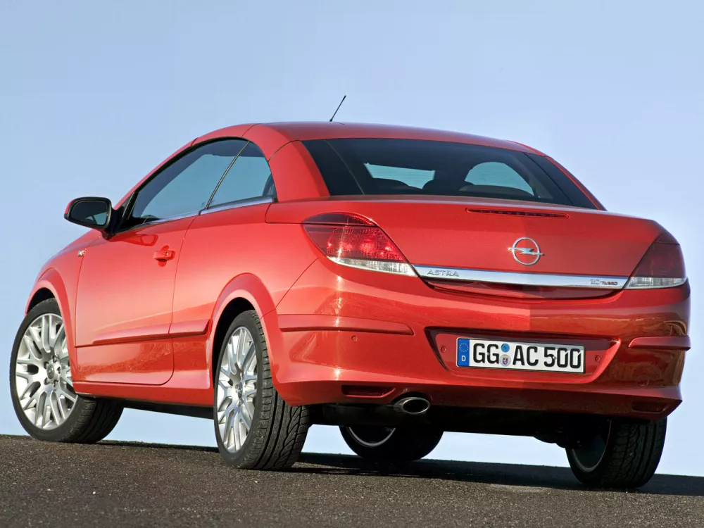 Автомобиль Opel Astra H Кабриолет