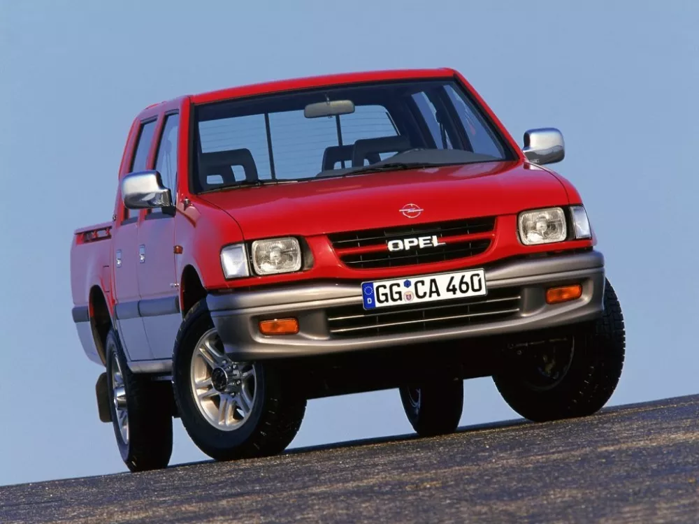 Автомобиль Opel Campo Пикап Двойная кабина