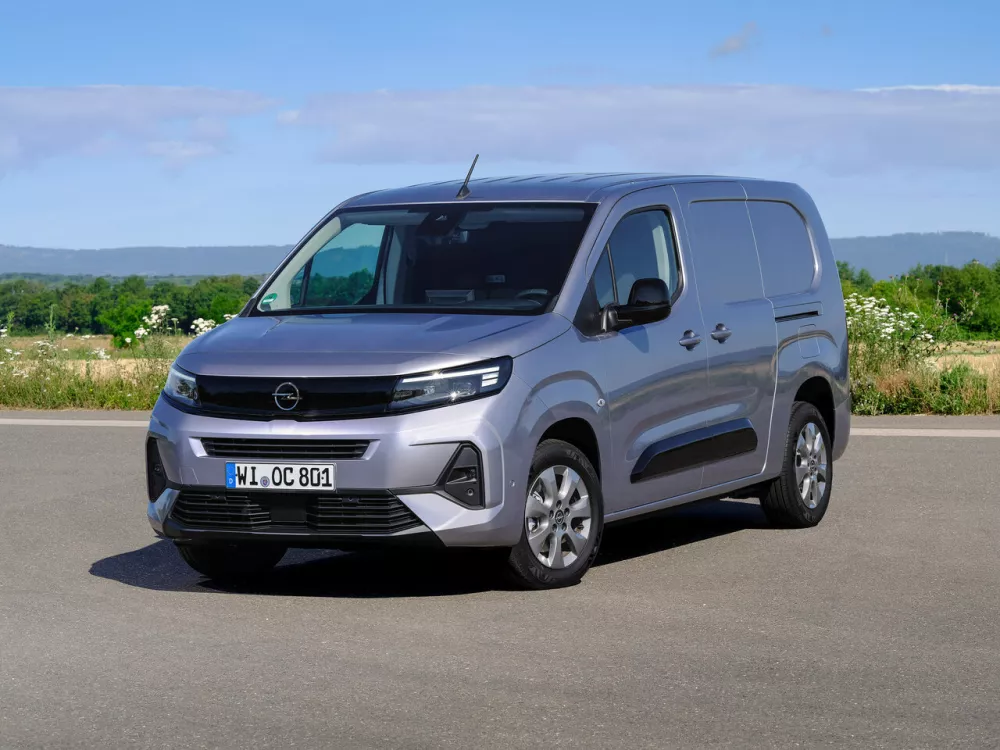 Автомобиль Opel Combo E Рестайлинг Фургон XL