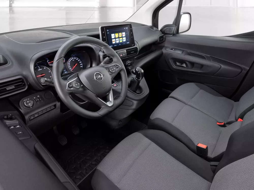 Автомобиль Opel Combo E Фургон