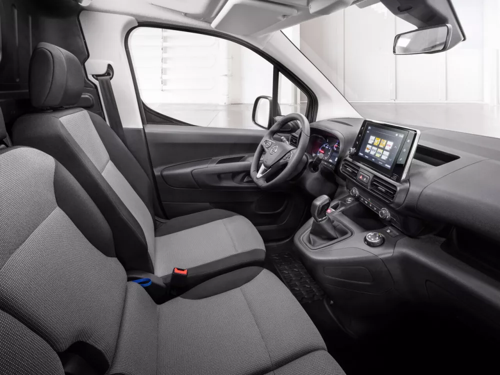 Автомобиль Opel Combo E Фургон