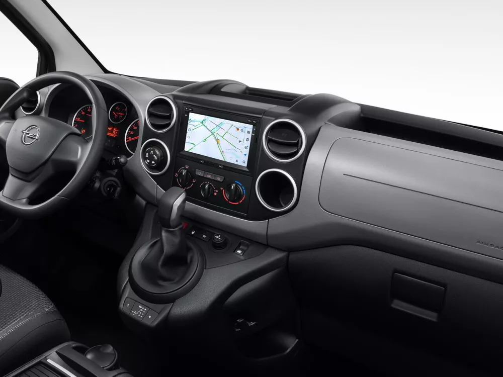 Автомобиль Opel Combo PCMA Компактвэн Life