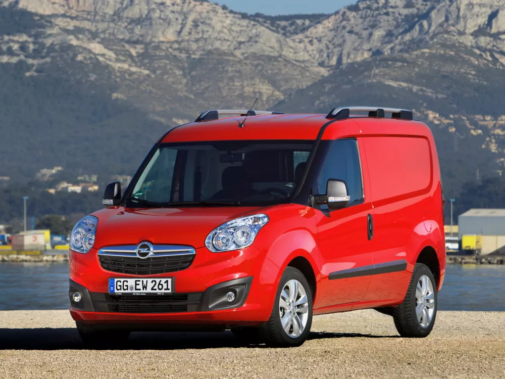 Автомобиль Opel Combo D Фургон SWB