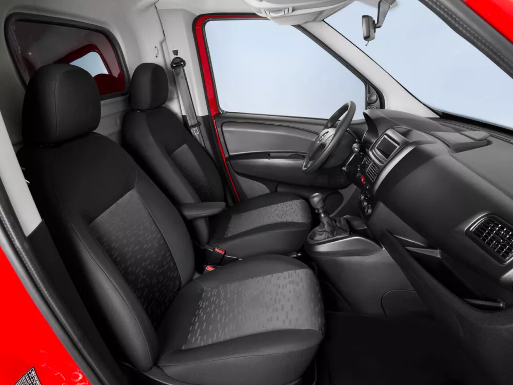 Автомобиль Opel Combo D Фургон SWB