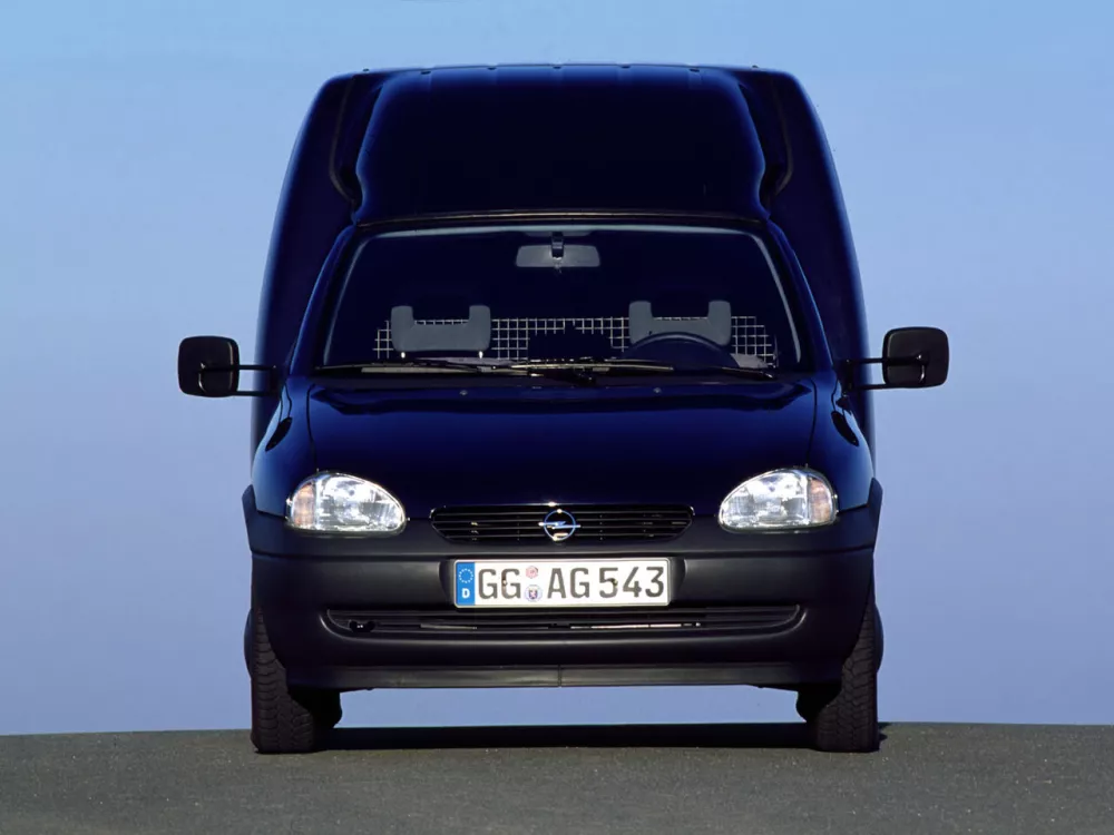 Автомобиль Opel Combo B Фургон
