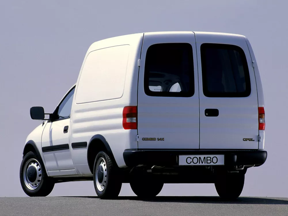 Автомобиль Opel Combo B Фургон