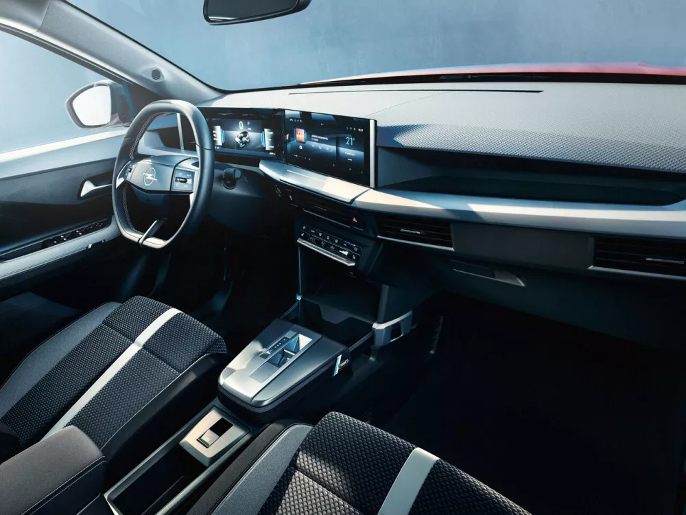 Автомобиль Opel Frontera III Внедорожник (5 дверей)