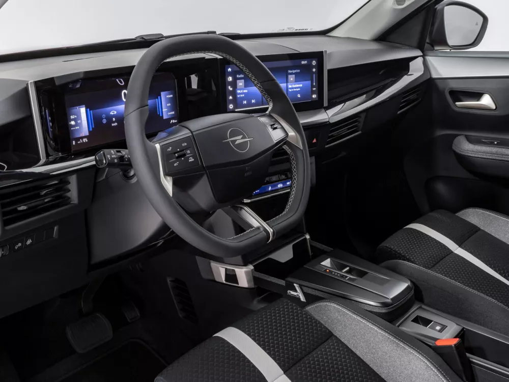 Автомобиль Opel Frontera III Внедорожник (5 дверей)