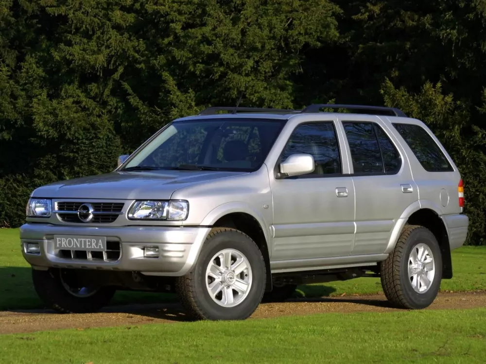 Автомобиль Opel Frontera B Рестайлинг Внедорожник (5 дверей)