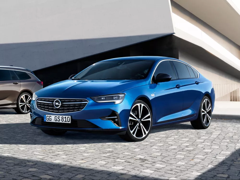 Автомобиль Opel Insignia II Рестайлинг Лифтбек