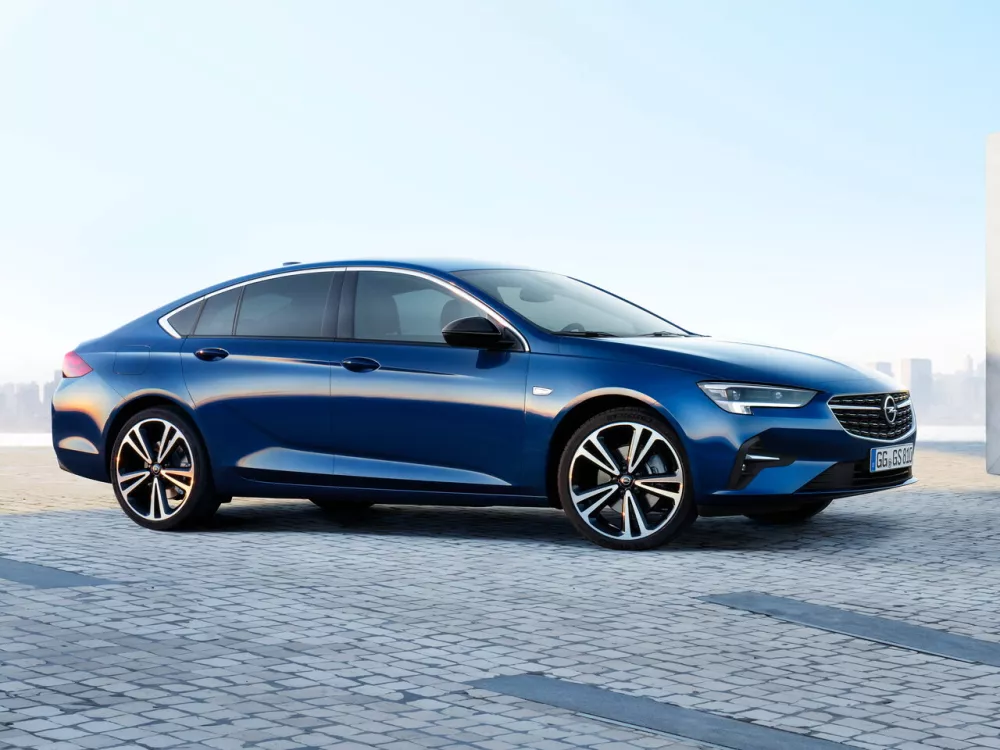 Автомобиль Opel Insignia II Рестайлинг Лифтбек