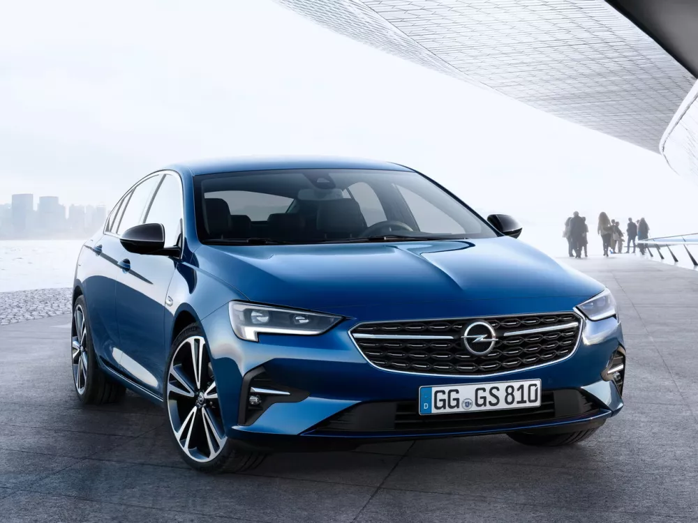 Автомобиль Opel Insignia II Рестайлинг Лифтбек