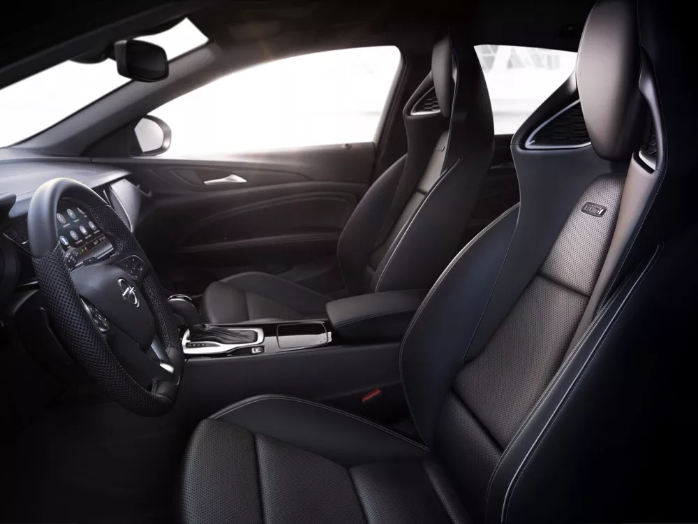 Автомобиль Opel Insignia II Рестайлинг Лифтбек