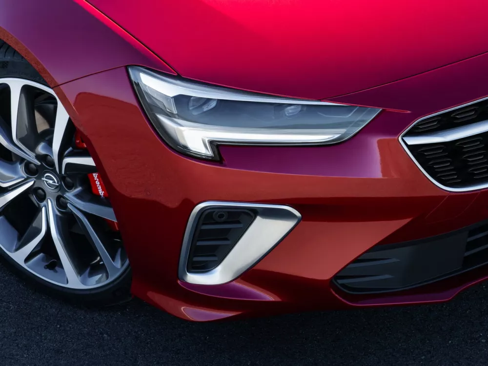 Автомобиль Opel Insignia II Рестайлинг Универсал (5 дверей)
