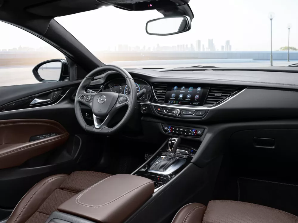 Автомобиль Opel Insignia II Рестайлинг Универсал (5 дверей)