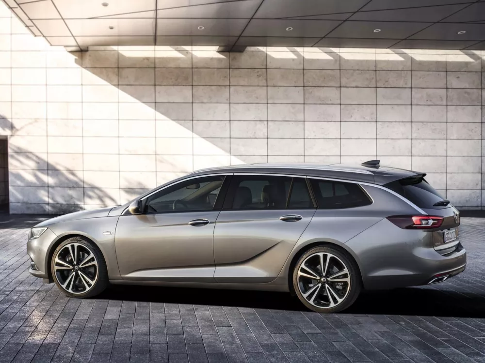 Автомобиль Opel Insignia II Универсал (5 дверей)