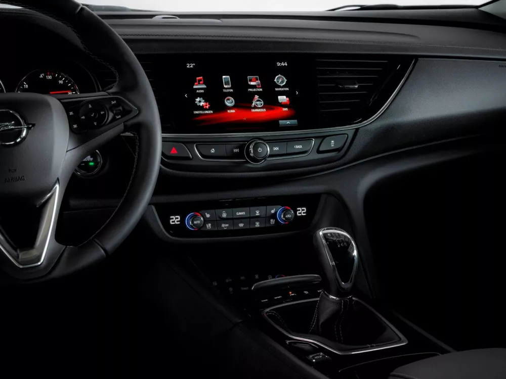 Автомобиль Opel Insignia II Универсал (5 дверей)