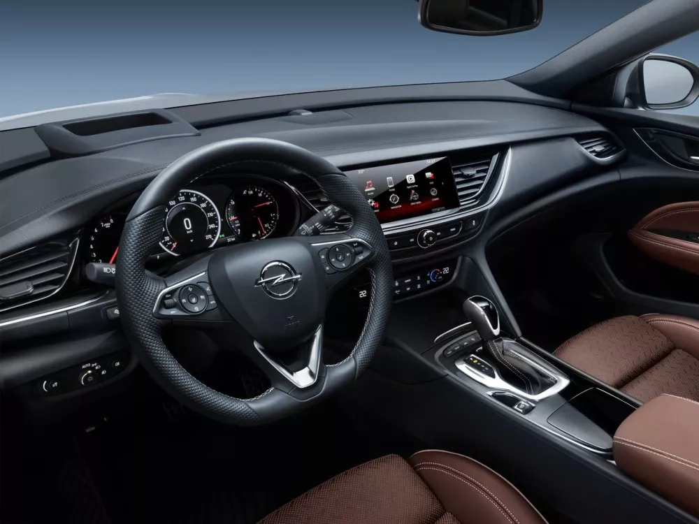 Автомобиль Opel Insignia II Универсал (5 дверей)