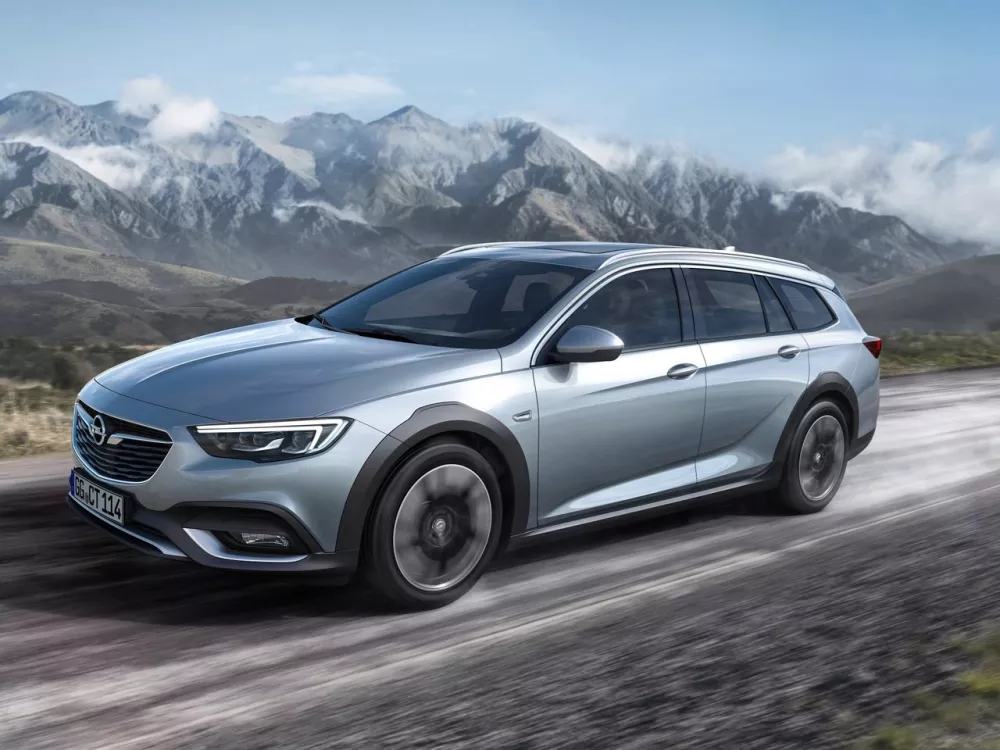 Автомобиль Opel Insignia II Универсал (5 дверей) Country Tourer