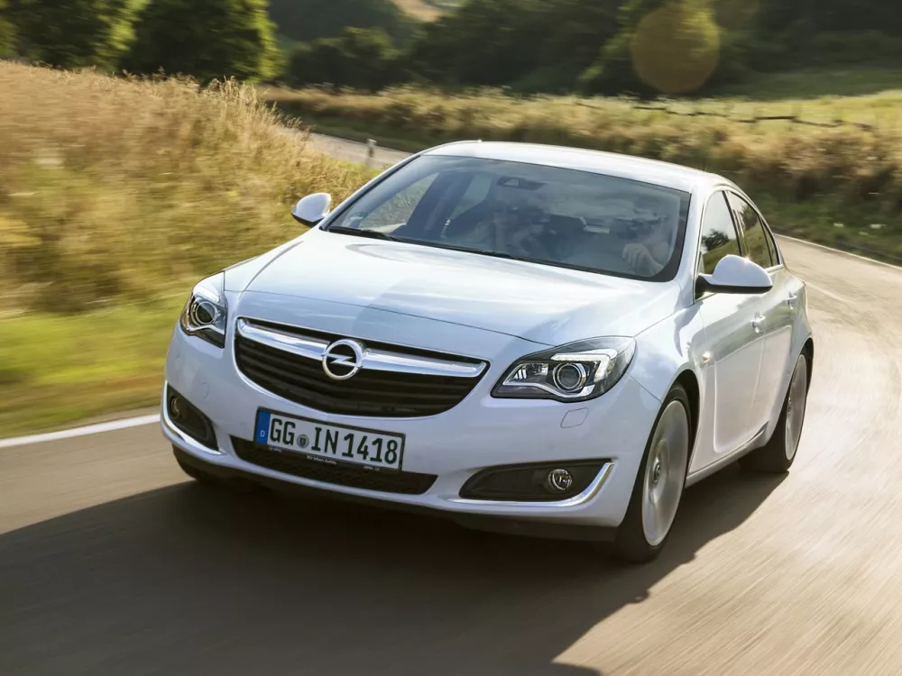 Автомобиль Opel Insignia I Рестайлинг Седан