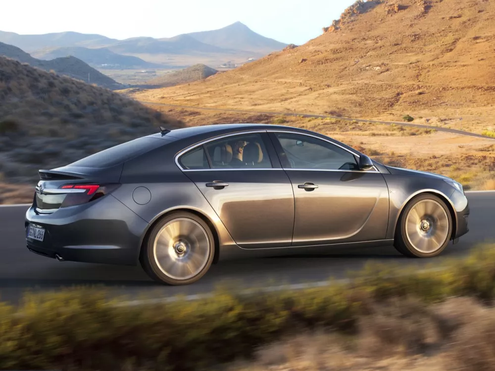 Автомобиль Opel Insignia I Рестайлинг Лифтбек