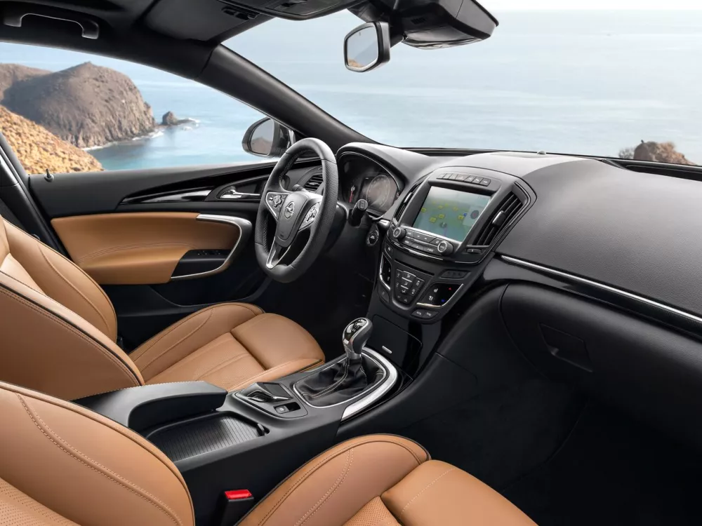 Автомобиль Opel Insignia I Рестайлинг Универсал (5 дверей) Country Tourer