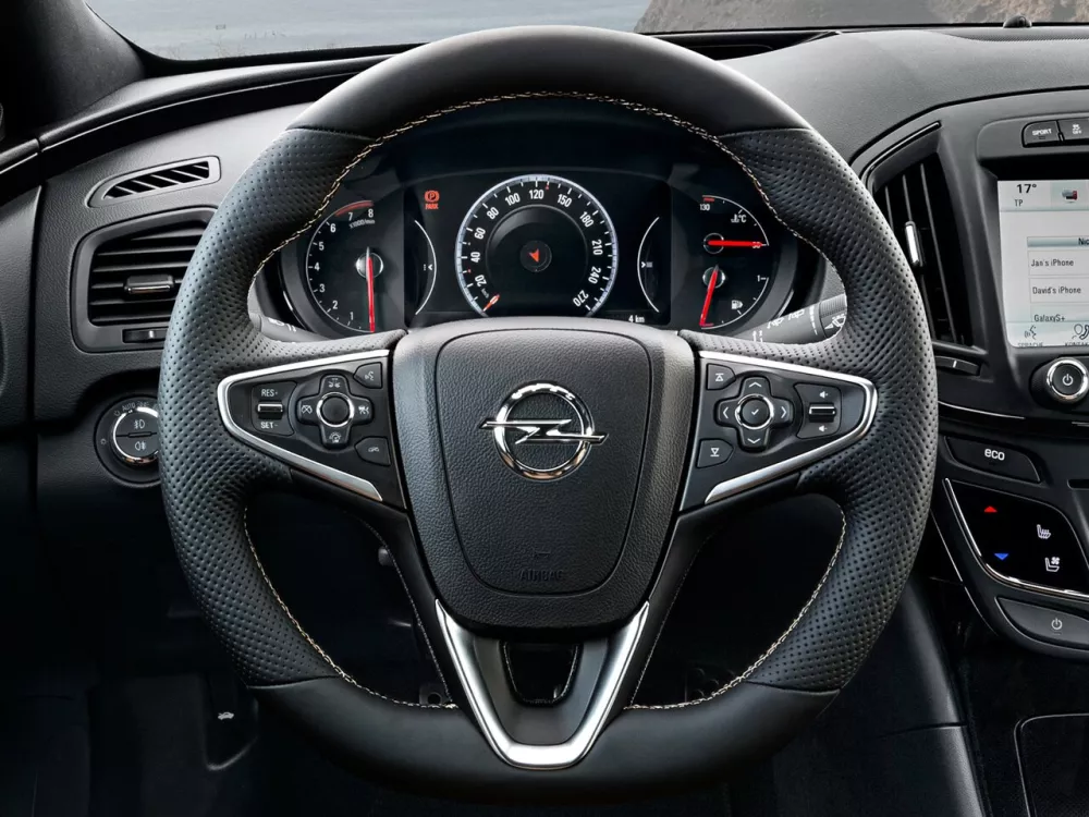 Автомобиль Opel Insignia I Рестайлинг Универсал (5 дверей) Country Tourer