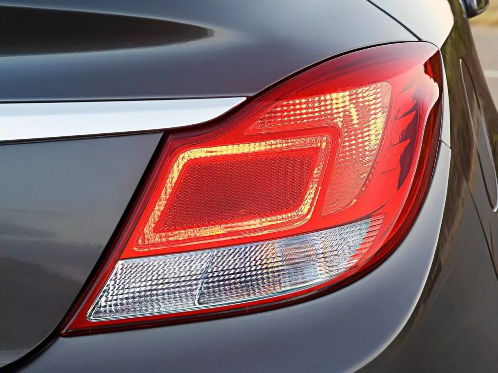 Автомобиль Opel Insignia I Седан