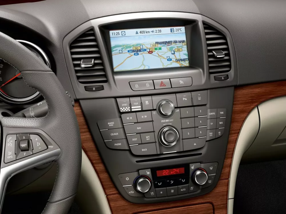 Автомобиль Opel Insignia I Седан