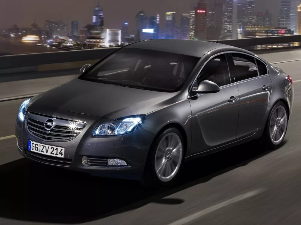 Автомобиль Opel Insignia I Лифтбек