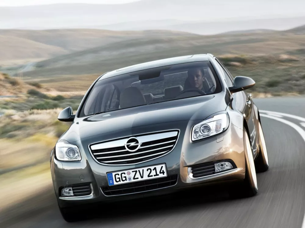 Автомобиль Opel Insignia I Лифтбек