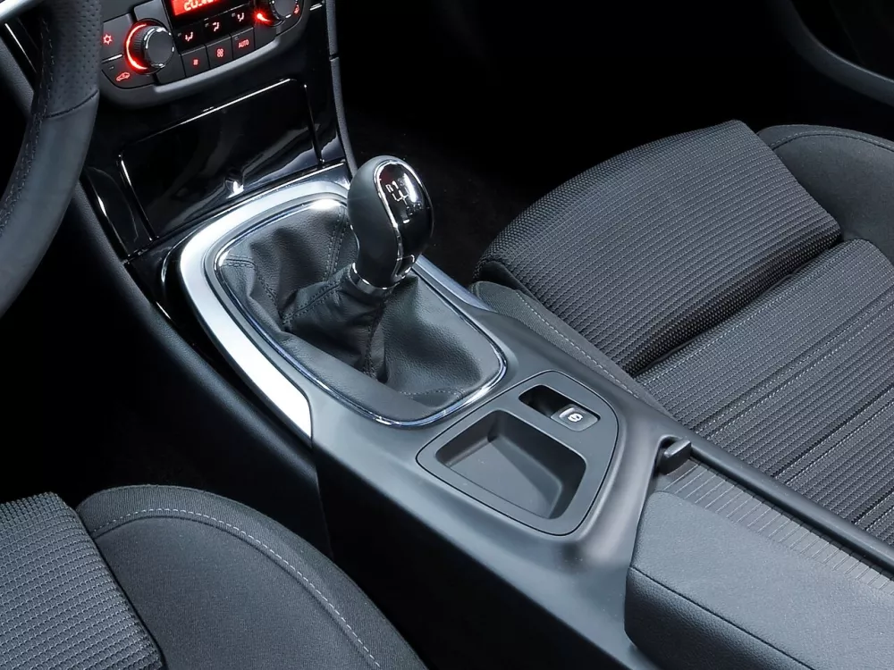 Автомобиль Opel Insignia I Лифтбек