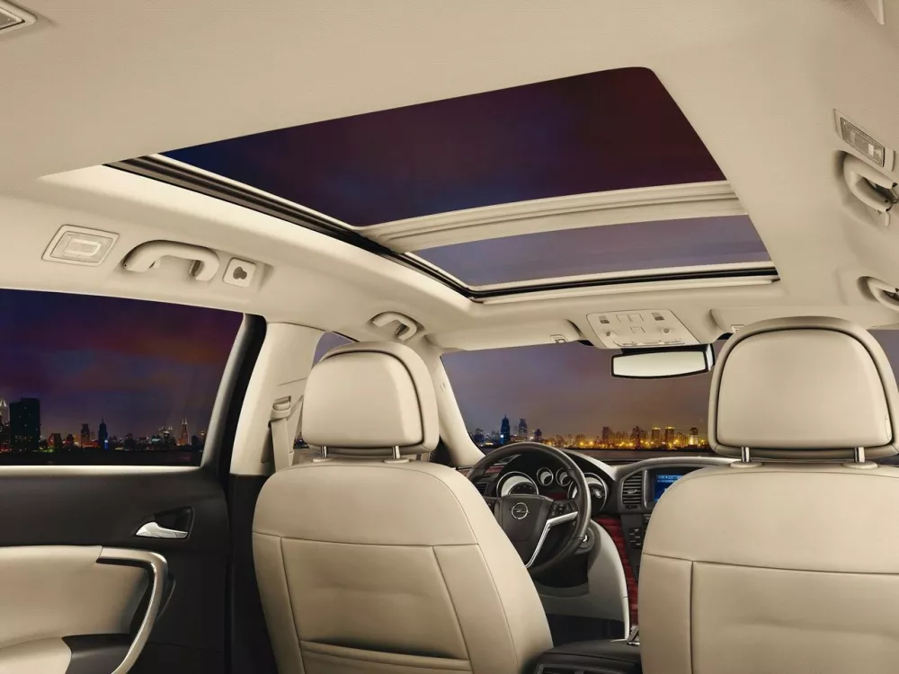 Автомобиль Opel Insignia I Универсал (5 дверей)