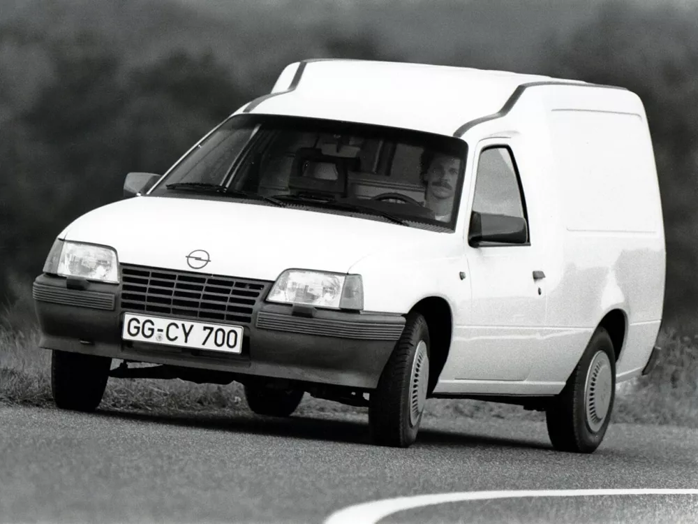 Автомобиль Opel Kadett E Фургон