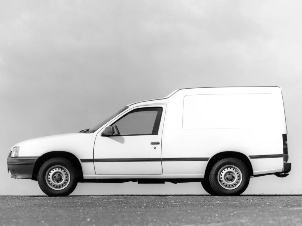 Автомобиль Opel Kadett E Фургон