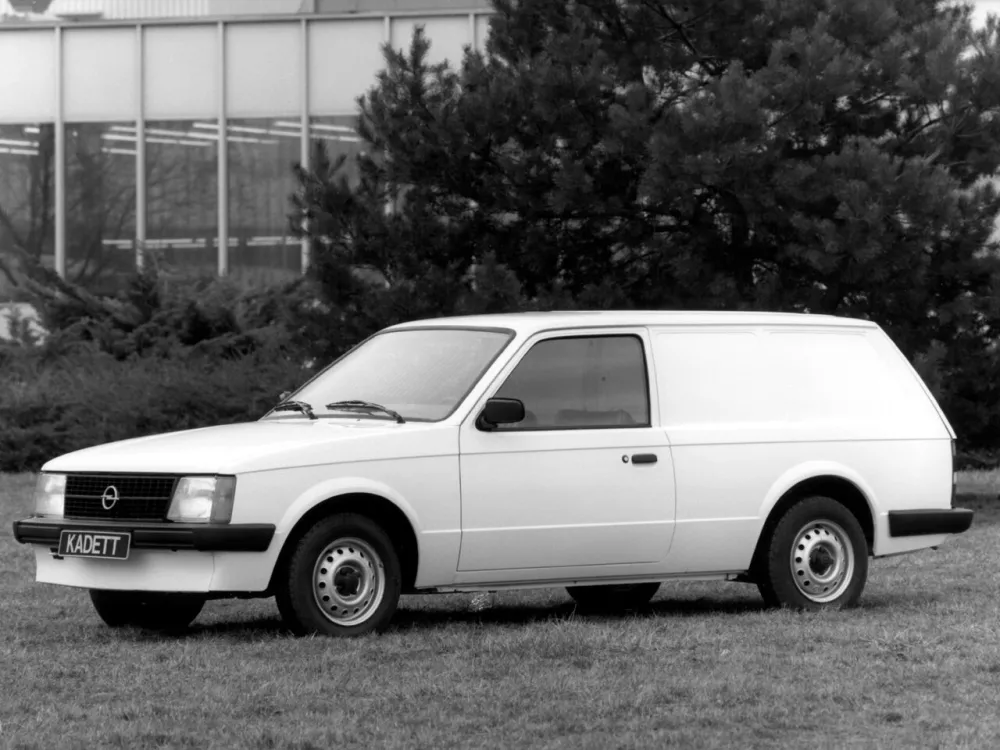 Автомобиль Opel Kadett D Фургон