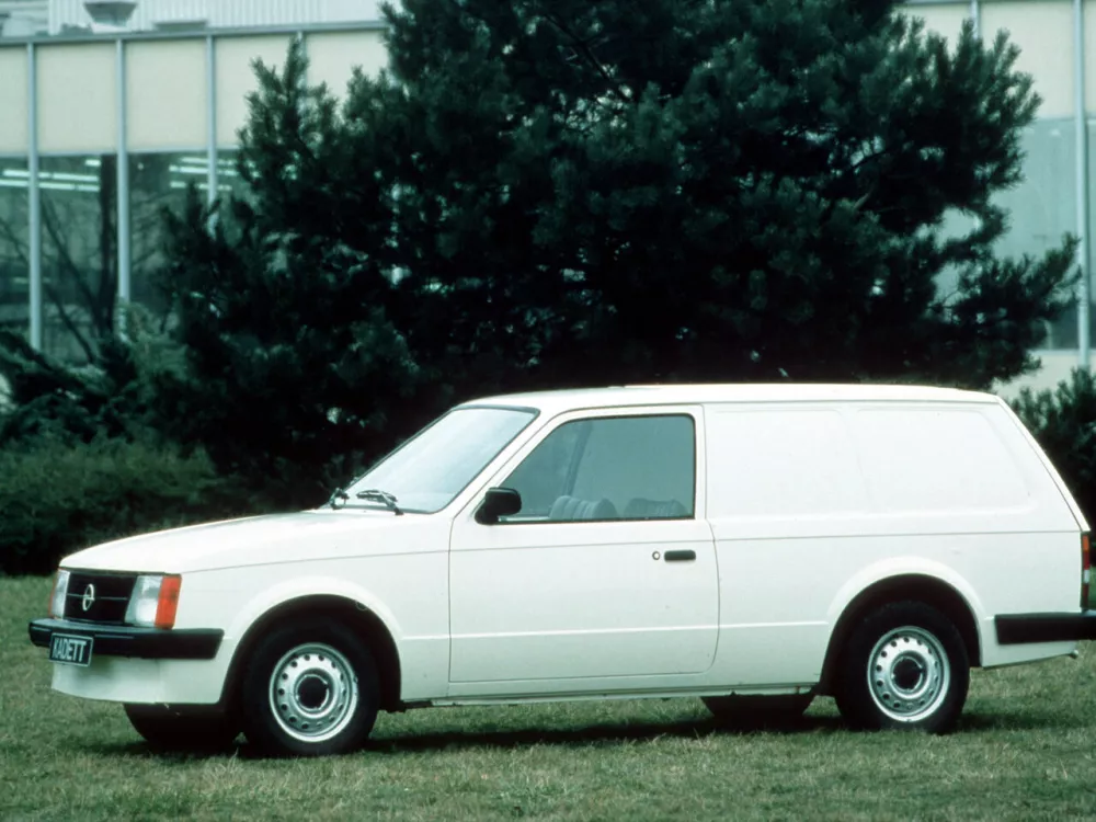 Автомобиль Opel Kadett D Фургон