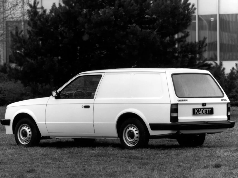Автомобиль Opel Kadett D Фургон