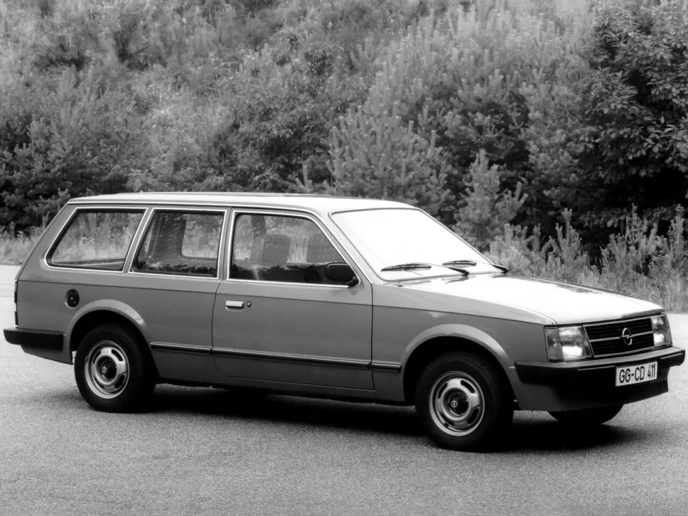 Автомобиль Opel Kadett D Универсал (3 двери)