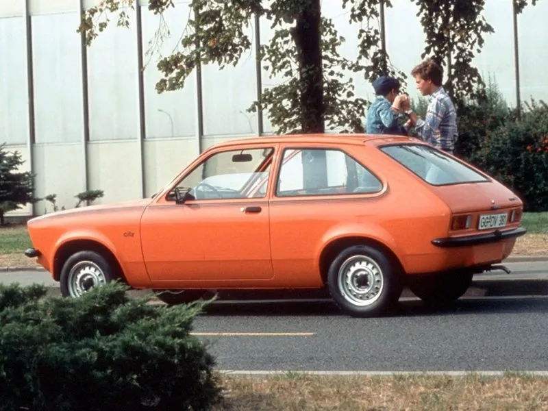 Автомобиль Opel Kadett C Хэтчбек (3 двери)