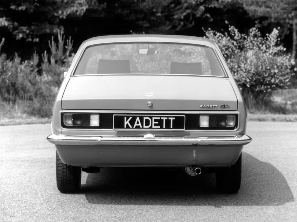 Автомобиль Opel Kadett C Купе