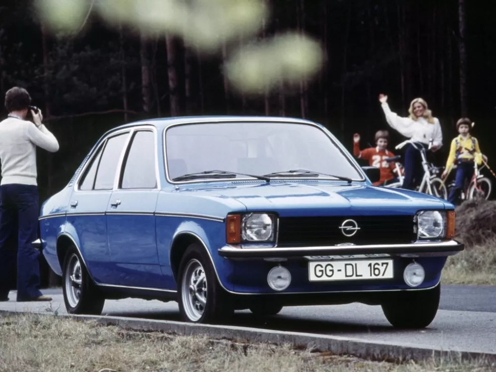 Автомобиль Opel Kadett C Седан